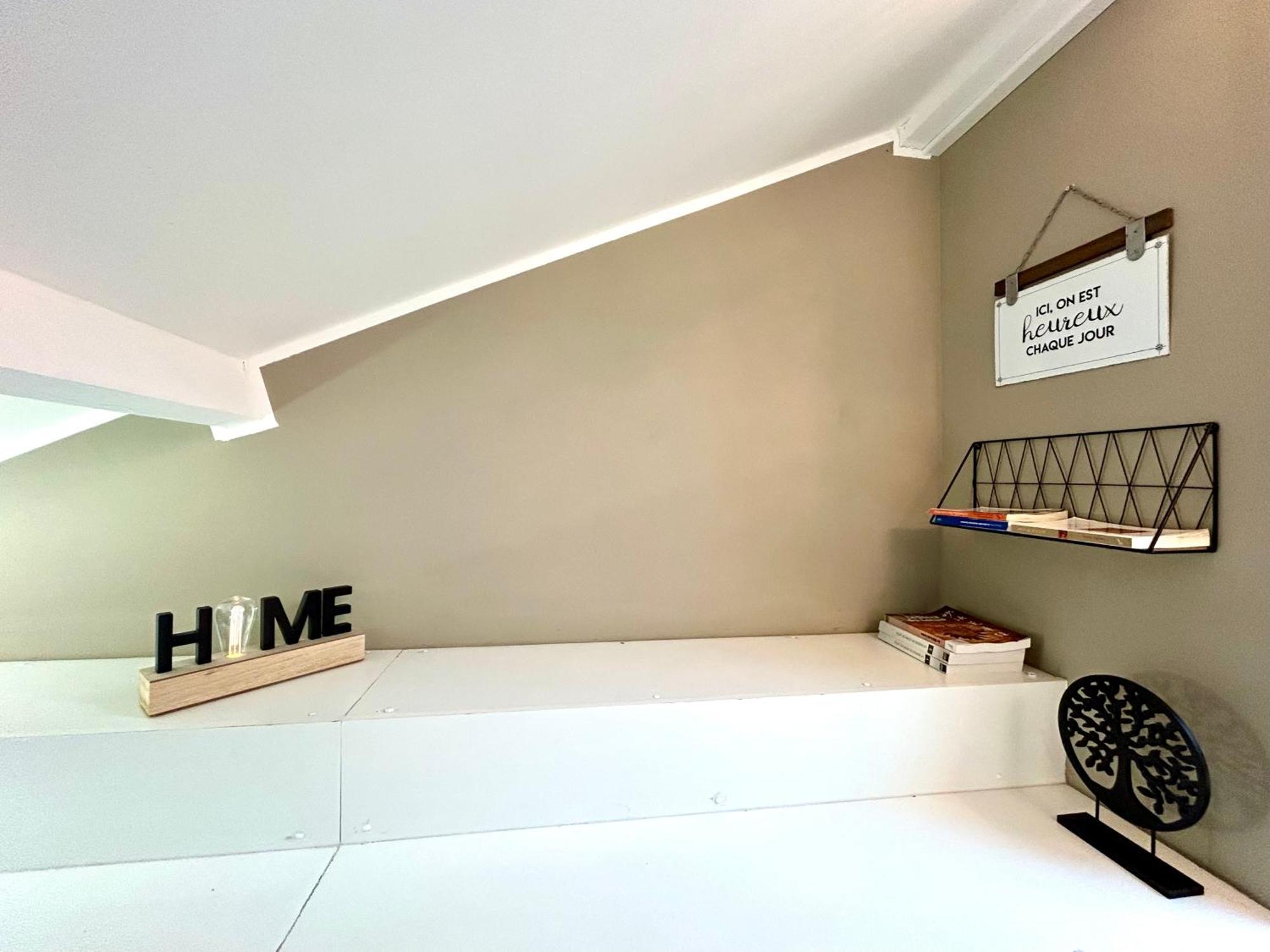 Lovely & Sunny Loft Heart Of Nice With A/C! Εξωτερικό φωτογραφία